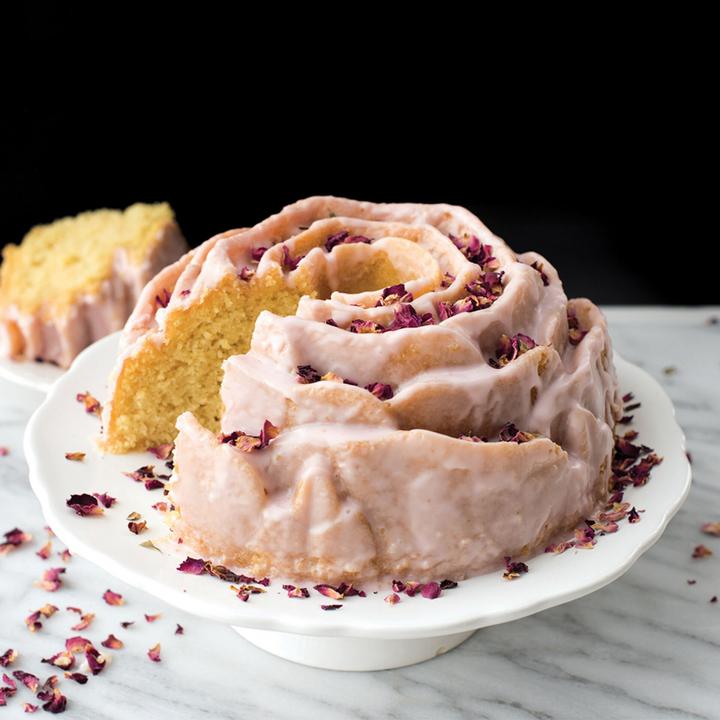 Actual product image Nordic Ware Rose baking dish (23 cm)