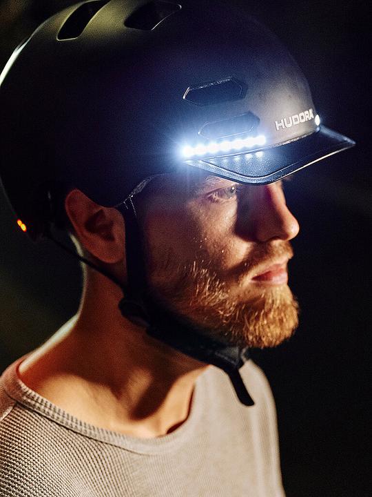 Produktbild Hudora Skaterhelm LED, Gr. L (58 - 61 cm)