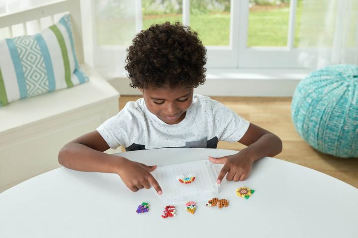 Actual product image Aquabeads Bead pop-up craft board