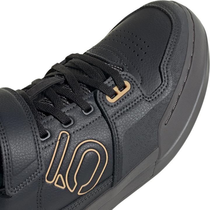 Actual product image Five Ten Hellcat MTB shoes model 2024 (38.5, 40)