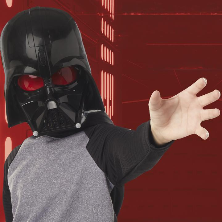 Actual product image Hasbro Sw Darth Vader Electronic Mask