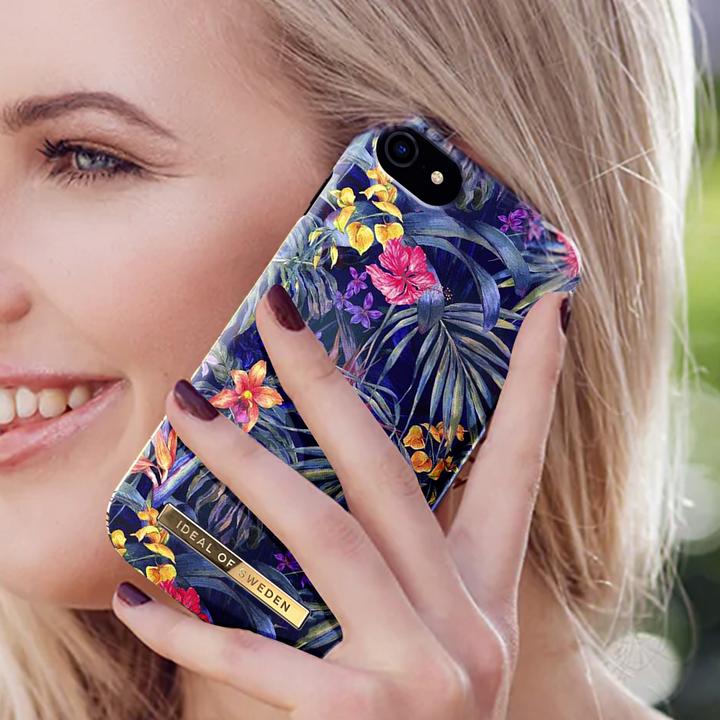 Actual product image iDeal Of Sweden Fashion (Apple iPhone SE (3rd Gen))
