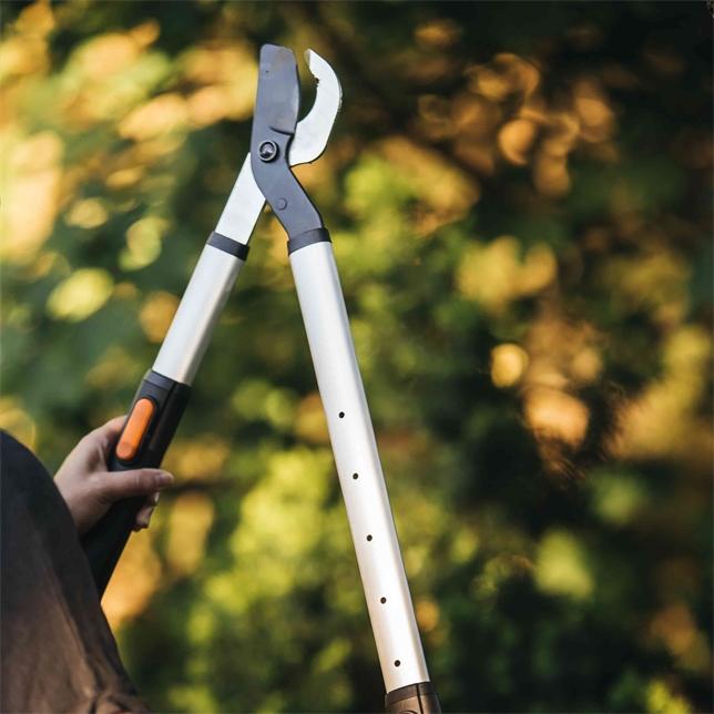 Image du produit Fiskars Sécateur d'élagage télescopique