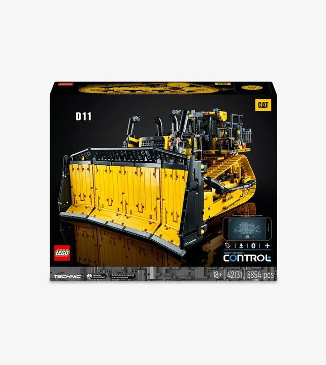 Actual product image LEGO Cat D11 Bulldozer (42131, LEGO Technic)