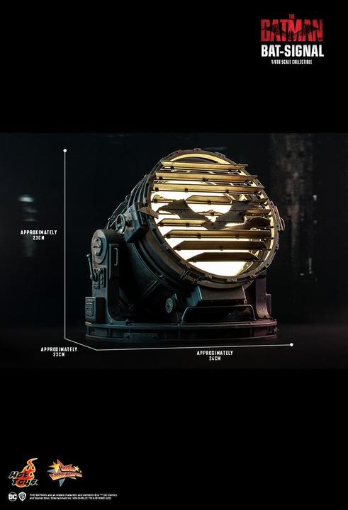Actual product image Hot Toys The Batman Movie Masterpiece réplique 1/6 Bat-Signal 23 cm