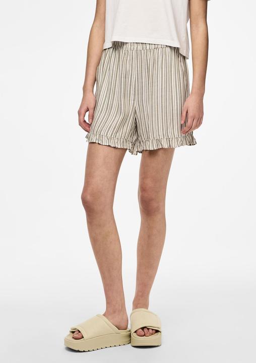 Actual product image Pieces PCALVINA Shorts (S)
