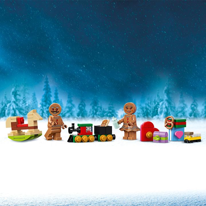 Actual product image LEGO Gingerbread House (10267, LEGO Creator Expert)