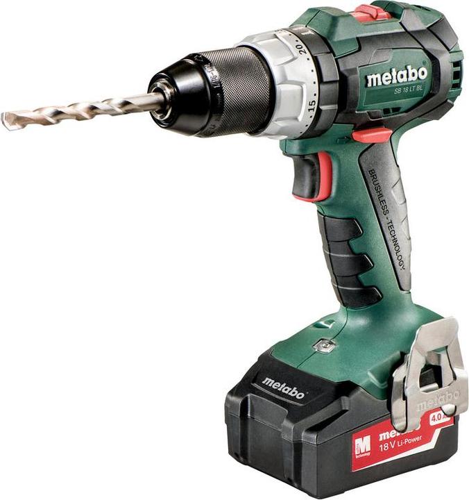 SB 18 LT BL trapano a percussione a batteria, mandrino rapido Gancio a nastro e deposito punte 2 batterie LiPOWER (18 V/4,0 Ah) Caricabatterie ASC 55 AIR COOLED metaBOX 145, istruzioni