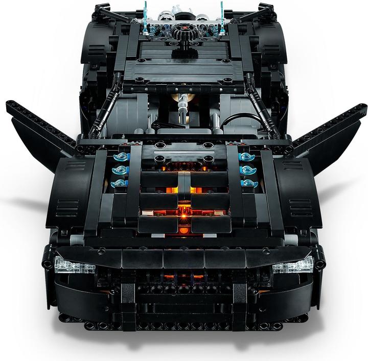 Actual product image LEGO Batman's Batmobile (42127, LEGO Technic)