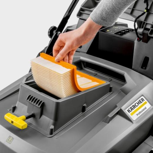 Actual product image Kärcher Sweeper KM 70/30 C BP with 2 side brushes