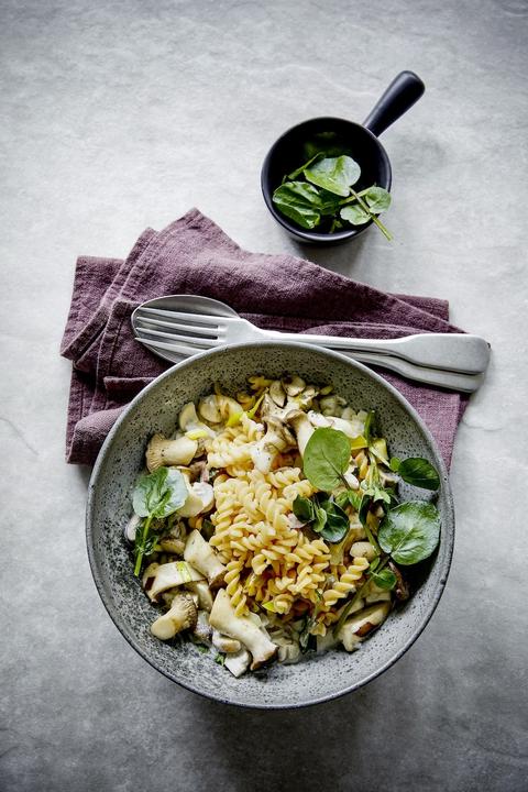 Immagine prodotto Betty Bossi Kochbuch Gesund & Schlank - Low Carb minus 3 kg in 3 Wochen (Tedesco)