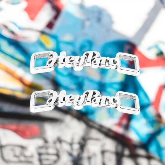 Produktbild LaceGodZ 1 Paar "Hey Bro" Schnürsenkel Clips (3.76 cm)