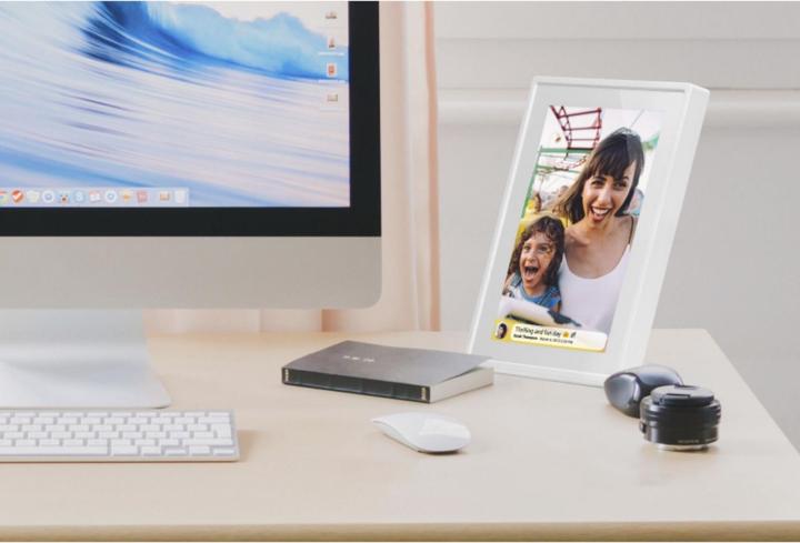 Actual product image Braun Photo DigiFrame 1019 WiFi (10.10", 1280 x 800 pixels)