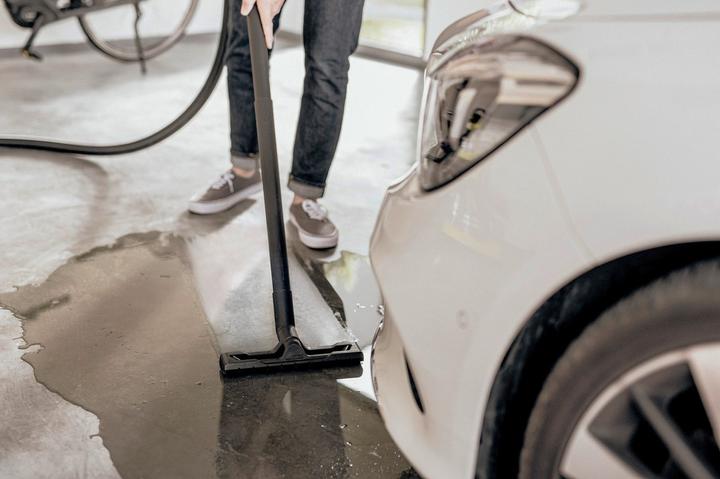 Actual product image Kärcher Vacuum cleaner WD 4 P V-20/5/22 EU 1.628-272.0 (Wet dry vacuum cleaner)