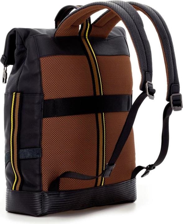 Actual product image Scharlau Spelterini - Leather rucksack with flap