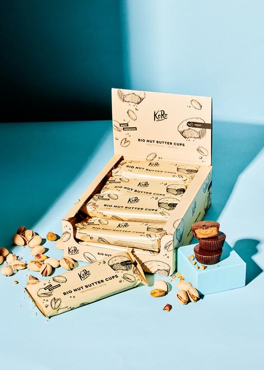 Image du produit KoRo Pralines rondes foncées bio fourrées à la purée de pistache (468 g)