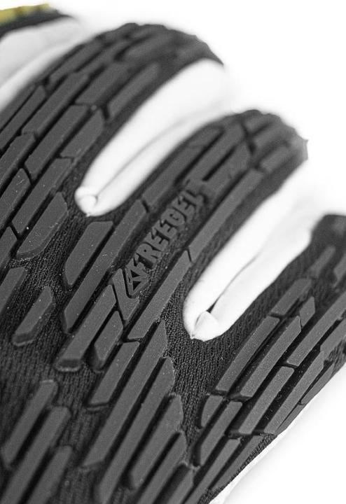 Actual product image Reusch Attract Freegel Gold X (10)