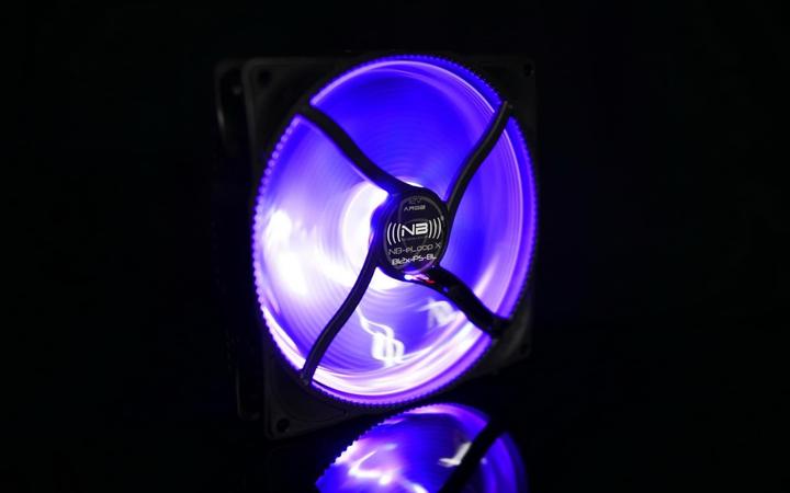 Actual product image Noiseblocker NB-eLoop X B12-P ARGB, PWM (120 mm, 1 x)