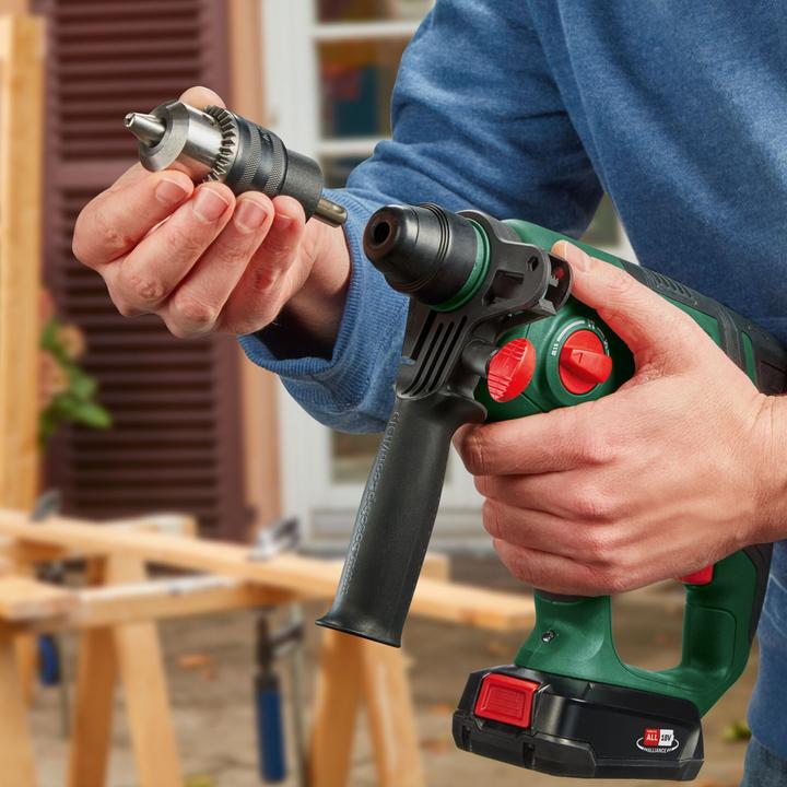 Actual product image Bosch Home & Garden Universal Hammer 18V (Rechargeable battery operated)