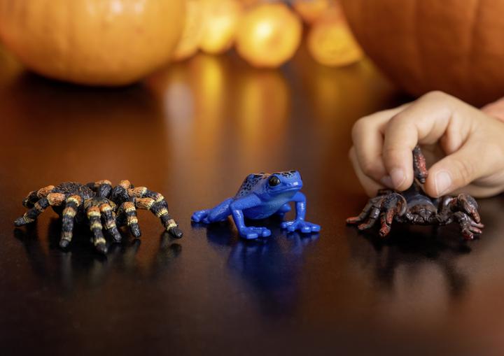 Actual product image Schleich Creeping tarantula
