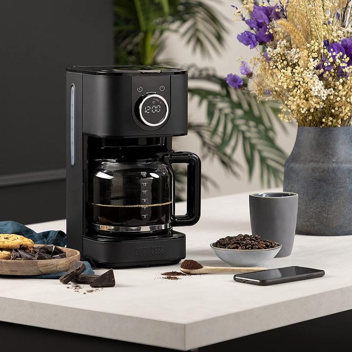 Produktbild Princess Edle Edelstahl Kaffeemaschine in mit WiFi-Konnektivität & Timer (EU-Stecker)