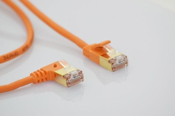 Image du produit Wantec wW PatchkabelCâble brut cat.7 coudé 90°gauche SSTP orange 3.0m (S/FTP, CAT7, 3 m)