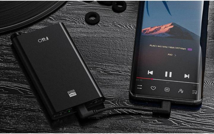 Image du produit FiiO Q3 (USB-DAC, Bass Boost)
