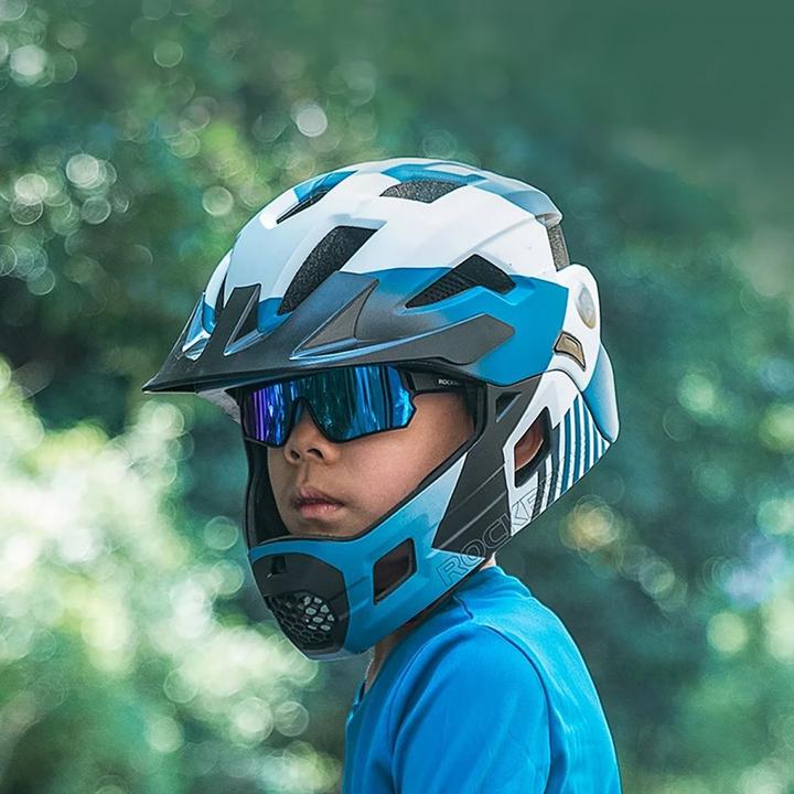 Actual product image Rockbros 14110009001 polarized cycling glasses for children 8-14 years old - black and blue (Black and blue, Black-Blue)