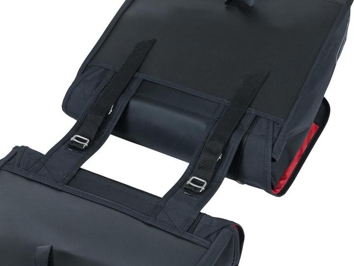 Immagine prodotto Basil Borsa doppia dal design sportivo (32 l, Borsa portapacchi)