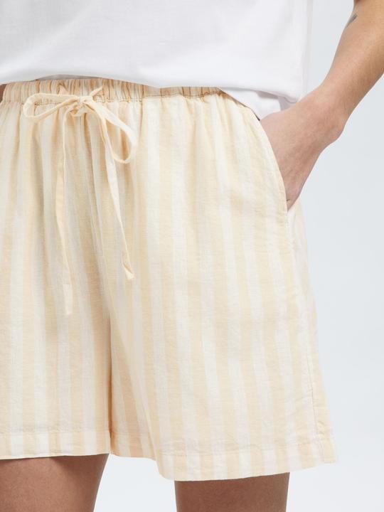 Image du produit Selected Femme Mid Waist Shorts aus Leinengemisch (40)
