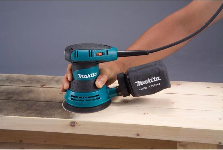 Image du produit Makita BO5031J (Ponceuse excentrique, 300 W)