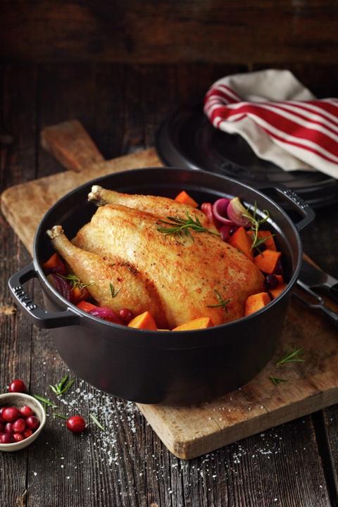 Produktbild Staub Cocotte (26 cm, Bräter + Schmortopf, Gusseisen)