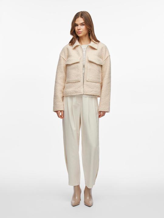 Actual product image Vila Reissverschluss Jacke (44)