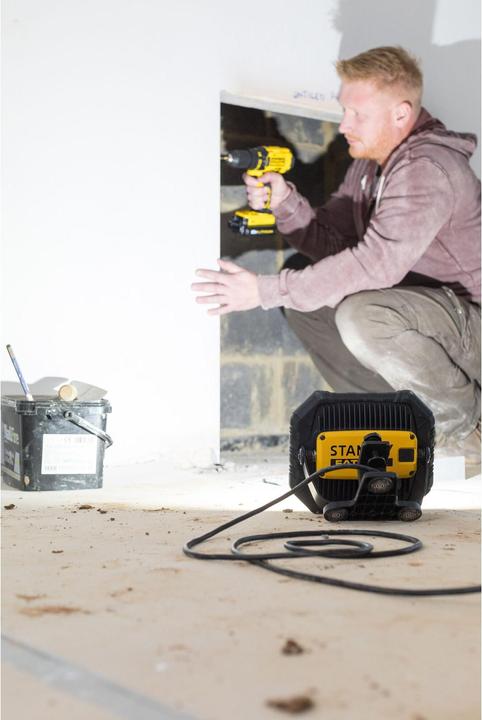 Actual product image Stanley LED spotlight (3000 lm)