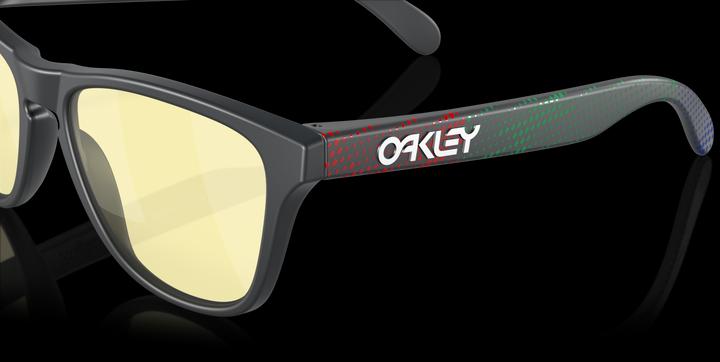 Actual product image Oakley Frogskins XS