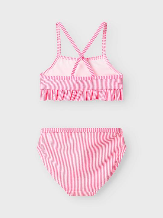 Produktbild Name it Slim Fit Jeans sind oben körperbetont und haben eine schmale Beinform Bikini (122)