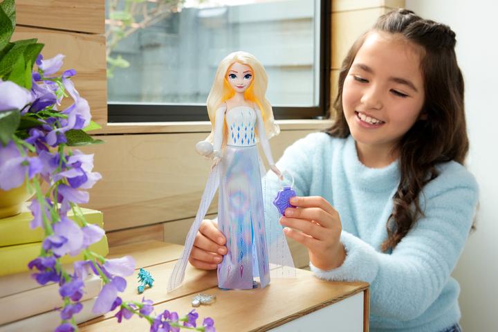 Produktbild Disney Frozen Spin & Reveal Elsa