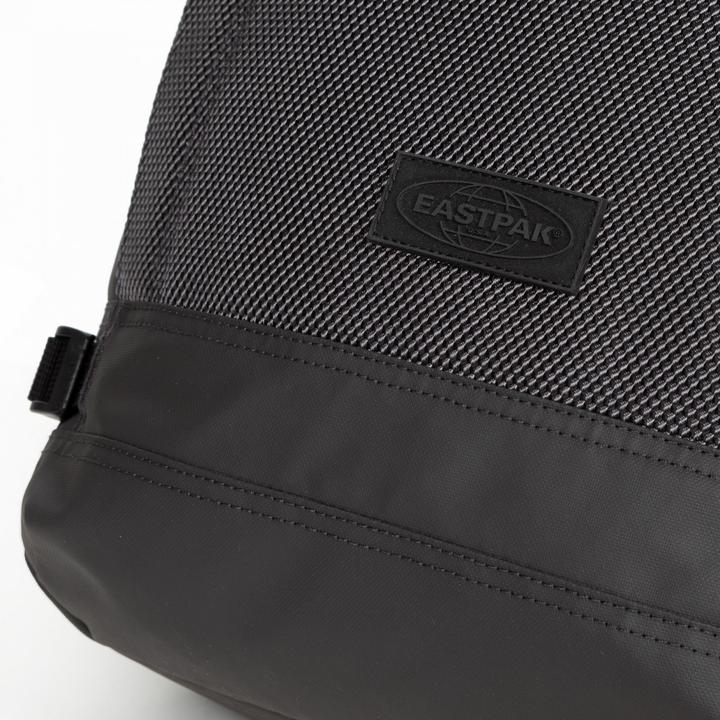 Actual product image Eastpak Tecum (20 l)