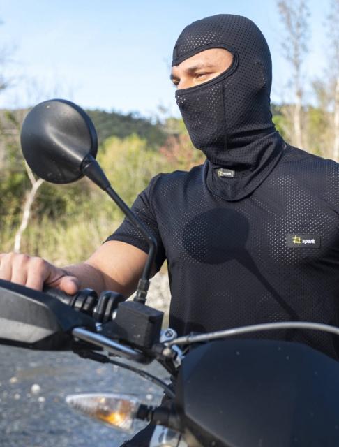 Actual product image Spark R&D Spark Sotos Fresh + Sturmhaube
