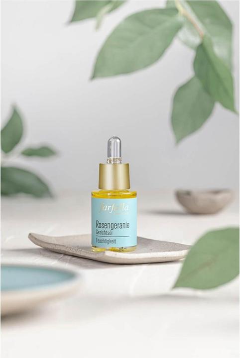 Actual product image Farfalla Moisturizing face oil rose geranium oil (15 ml, Face oil)
