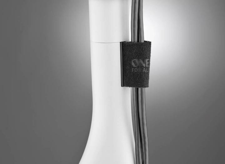 Actual product image One for All Full Metal Tripod WM7461 (Universal, 65", 30 kg)