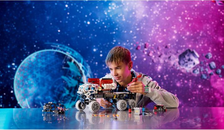 Actual product image LEGO Mars Exploration Rover (42180, LEGO Technic)