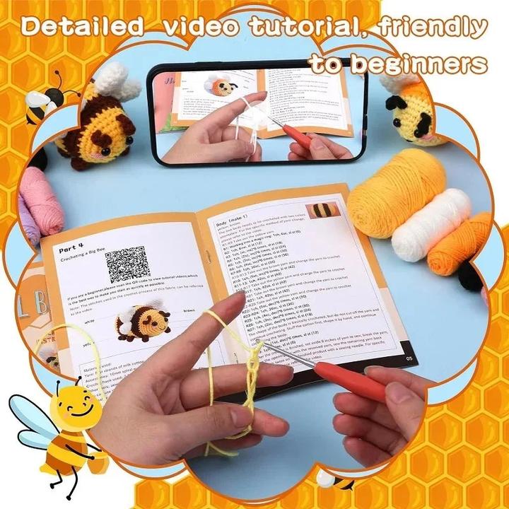 Actual product image Activity Board Little Bee crochet set for beginners with video tutorial cotton knitting yarn yarn plastic needles