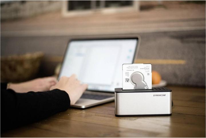 Actual product image Freecom mDock Keypad Secure Docking Station USB 3.1 Gen 1 (2.5")