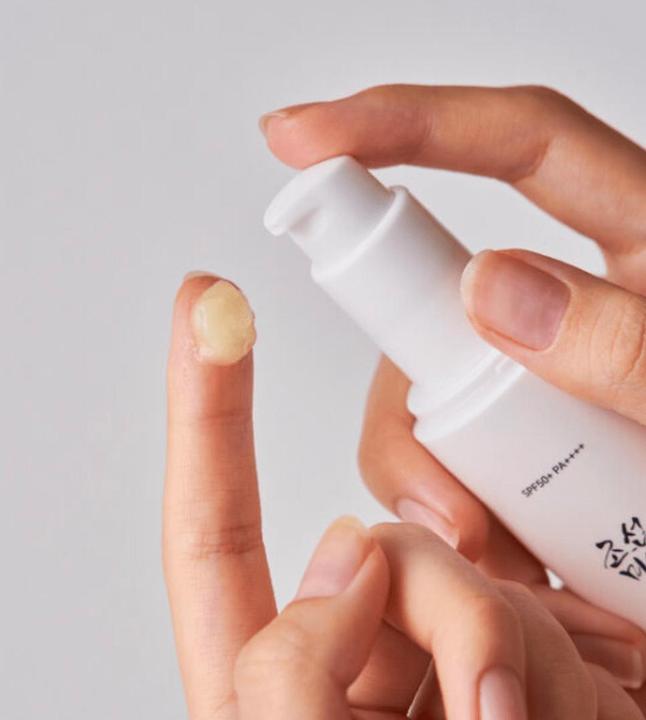 Actual product image Beauty of Joseon Ginseng Moist Sun Serum (50 ml)