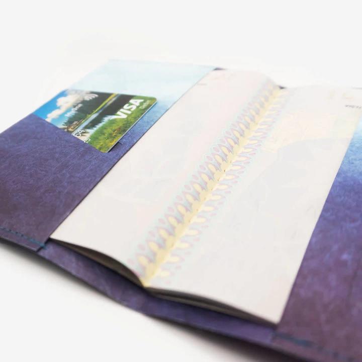 Actual product image Paprcuts Passport cover RFID Blue Lagoon (Passport cover)