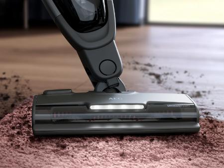 Immagine prodotto AEG ASPIRAPOLVERE PORTATILE A BATTERIA 2IN1 (AS62HB25SH)
