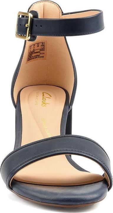 Actual product image Clarks Ezoria Mae (36)