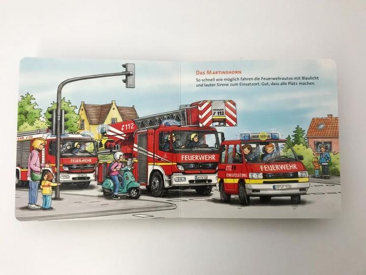 Actual product image Hör mal: Die Feuerwehr (German, Christian Room, 2018)