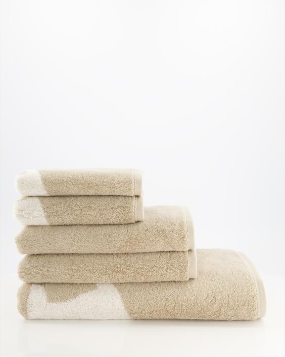 Actual product image Cawö Handtücher Alpenchic Hirsche (50 x 100 cm)